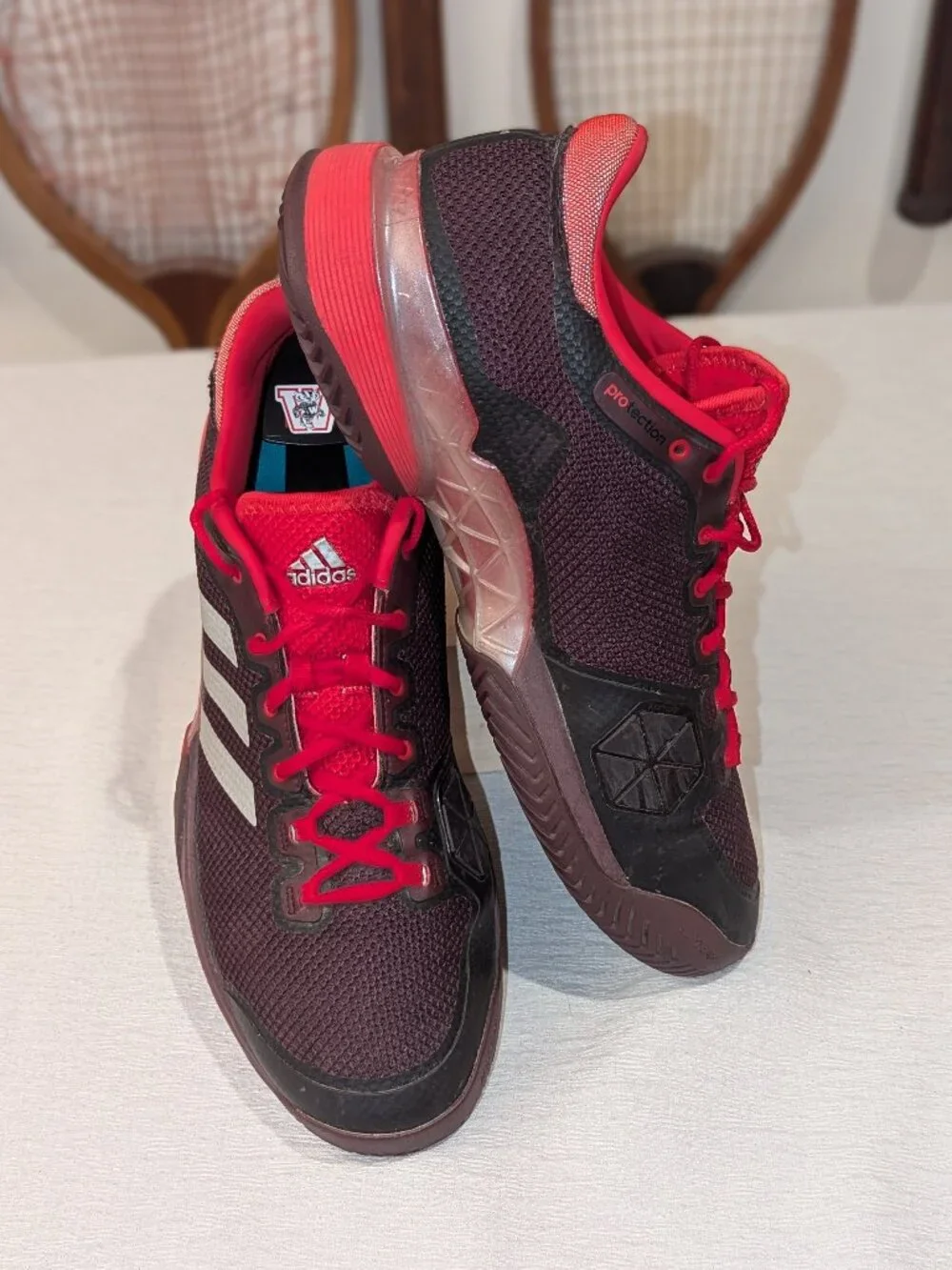 Vintage Adidas Barricade 2017 Tennis Shoes